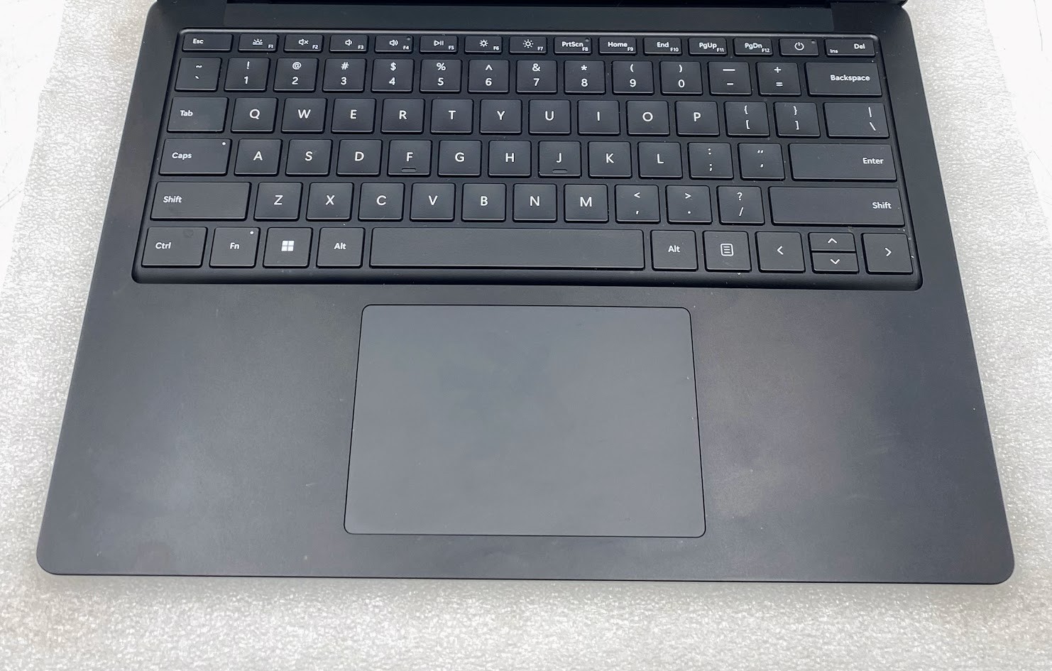 Microsoft Surface Laptop 5- 256GB SSD, 16GB DDR5 RAM, i7-1265U CPU, Win 11 Pro