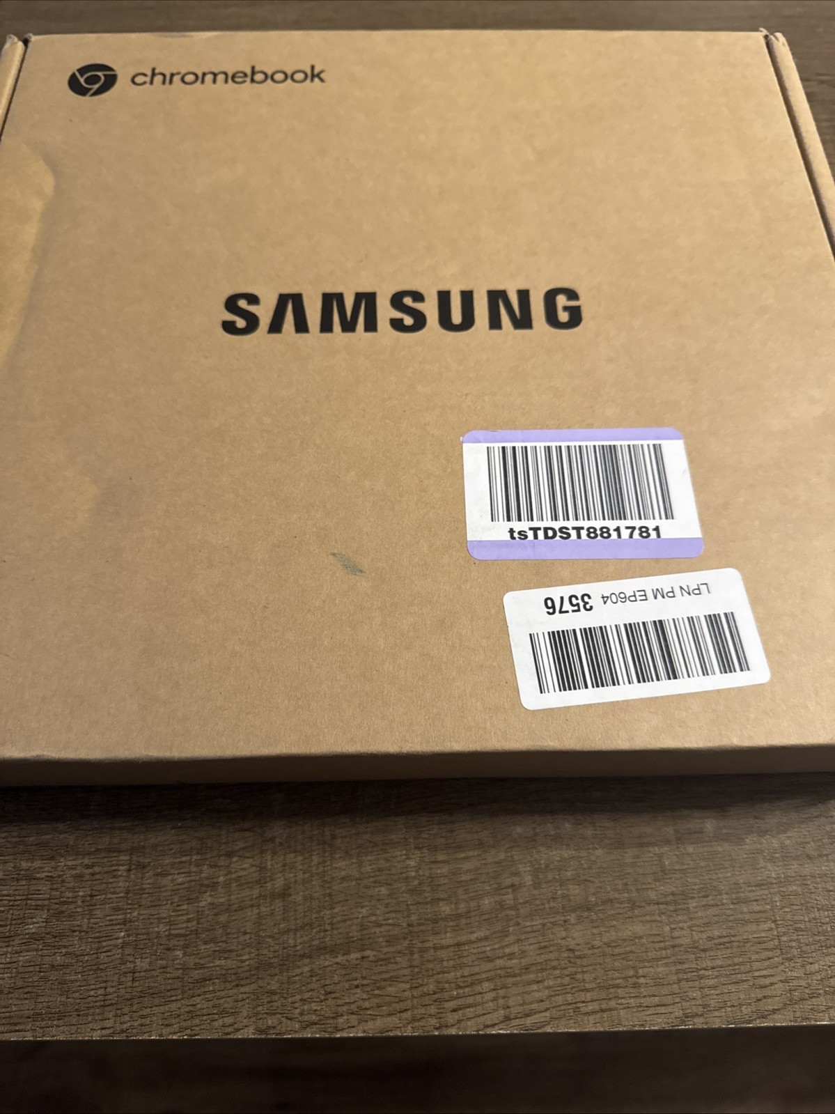 Samsung XE521QAB-M02US 12.2″ Touch WUXGA Celeron 3965Y 4GB 64GB SSD Chrome OS