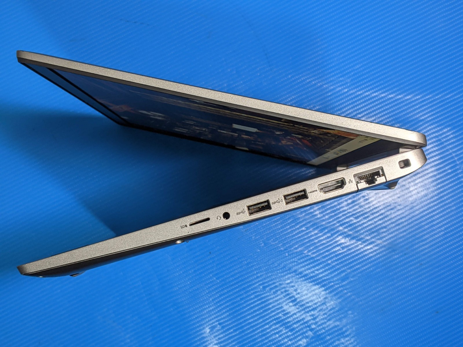 Dell Latitude 5540 15.6″FHD i5-1335U 1.3GHz 16GB 256GB Warranty-04/2027 +Charger