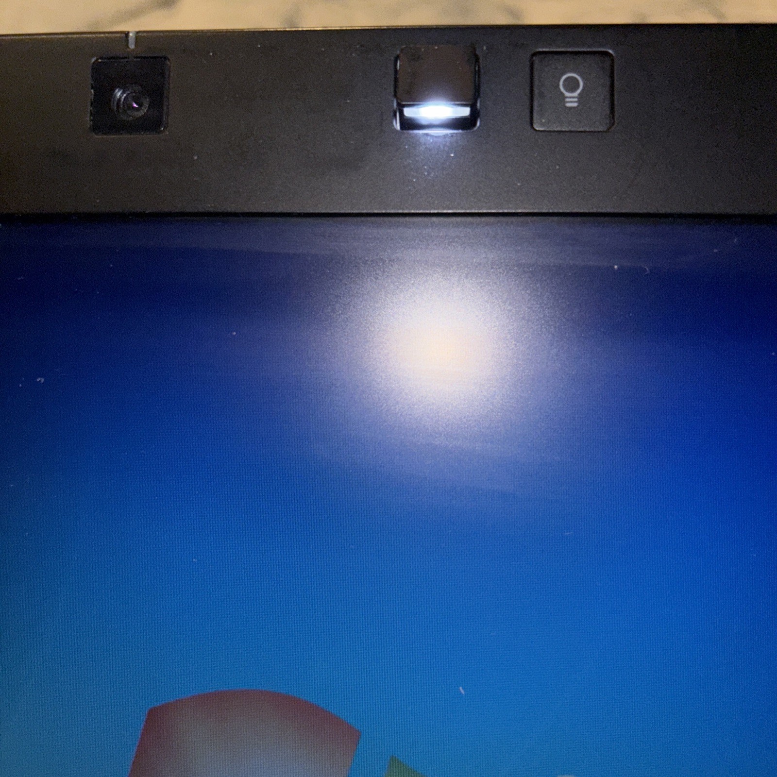 hp elitebook 6930p With Charger Powers On Windows 7 Intel Core 2 VPro