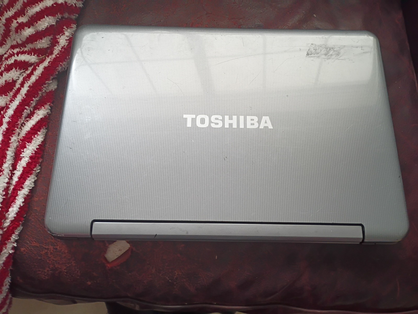 Toshiba Satellite L955-S5362 15.6″ Laptop LCD LED Display Screen Windows 8