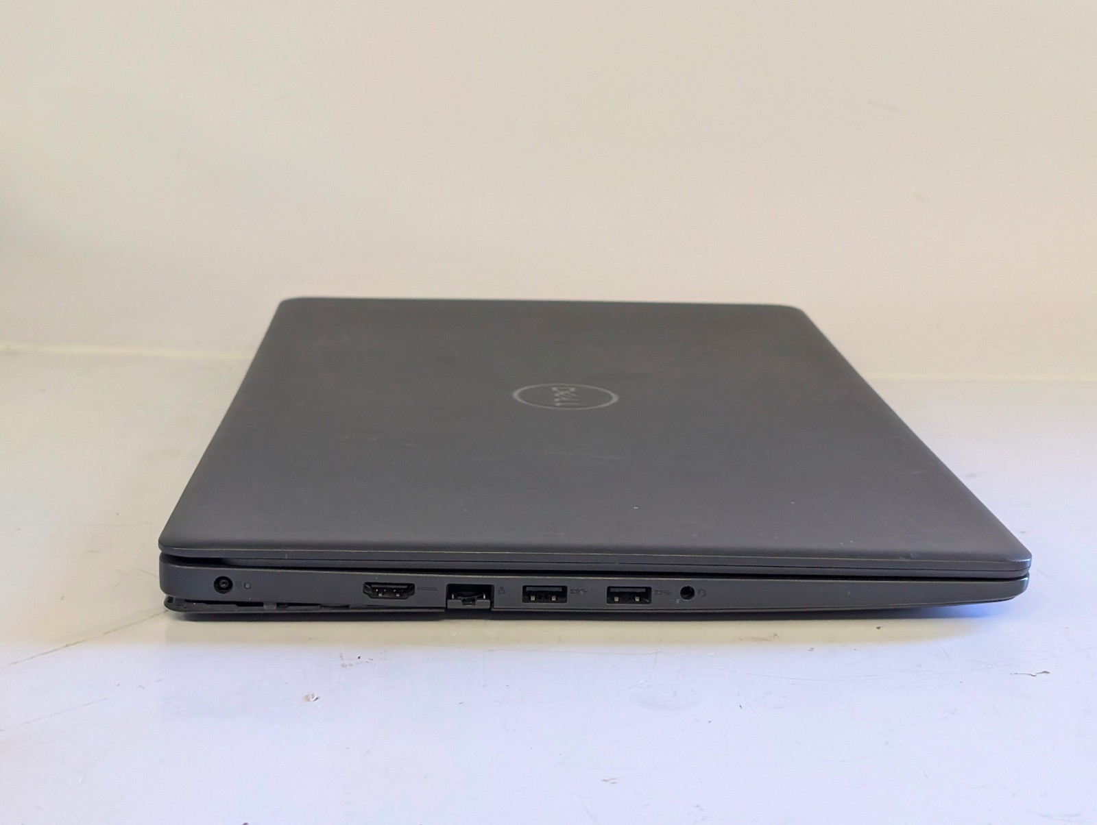 Dell Inspiron 15 3000 15.6”; NO SSD Intel i5-1135G7 2.4GHz NO RAM; bad battery*