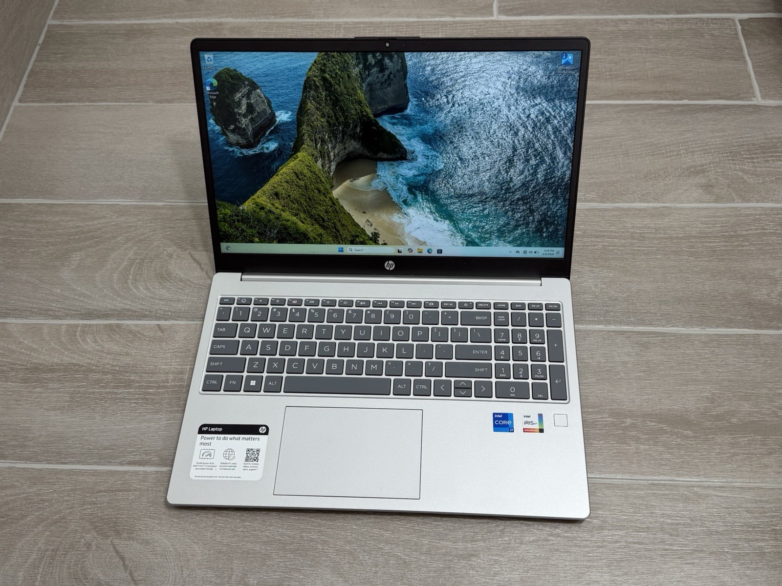 HP Laptop 15-FD0182WM 15.6″ Core i7-1355U 16GB RAM 1TB NVMe SSD Win-11