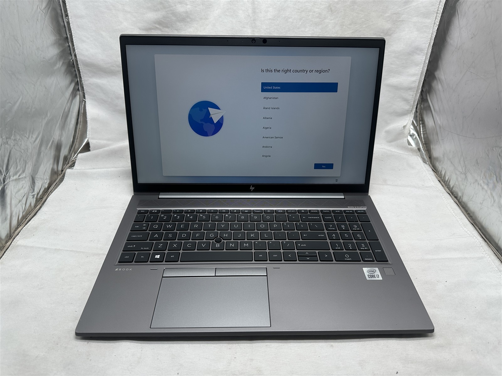 HP ZBook Firefly 15 G7 Mobile WS Intel i7-10510U 16GB RAM 512GB NVMe Windows 11