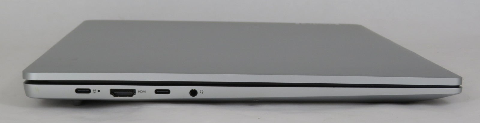 Lenovo IdeaPad Slim 5 16IRU9 CORE 7 150U 1.8GHz 8GB RAM 512GB Windows 11