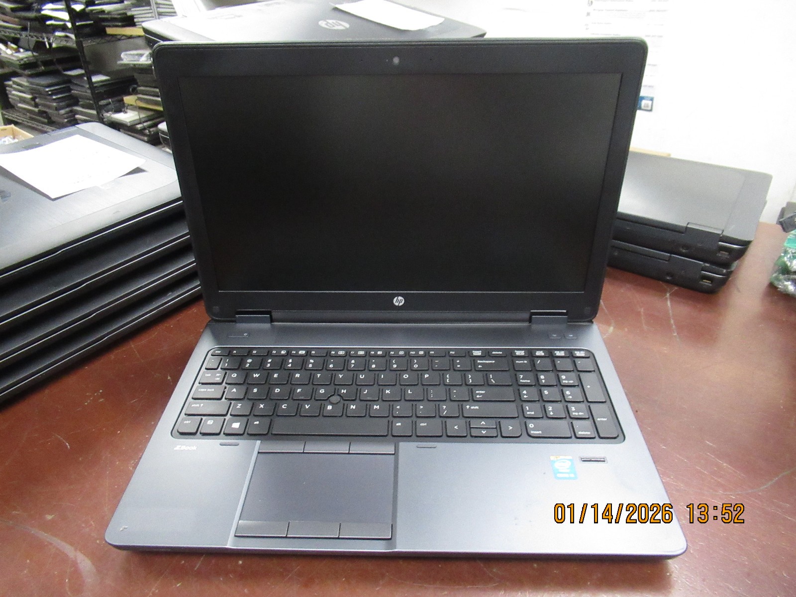 HP ZBook 15 15.6″ Intel i5-4300M 2.60GHz 16GB 320GB HDD Laptop w/ AC [NO OS]