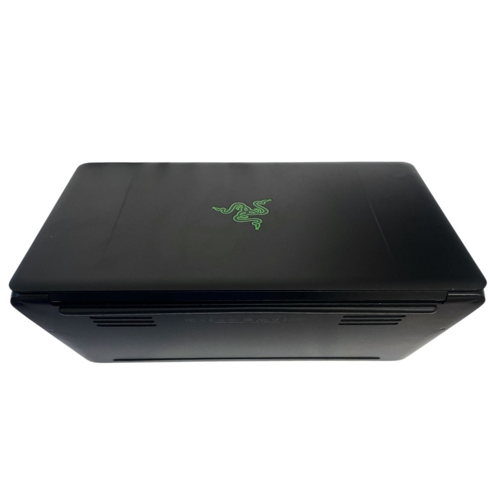 RAZOR Blade Stealth Rz09-02393e31 Touchscreen i7-8550U 16GB 256GB
