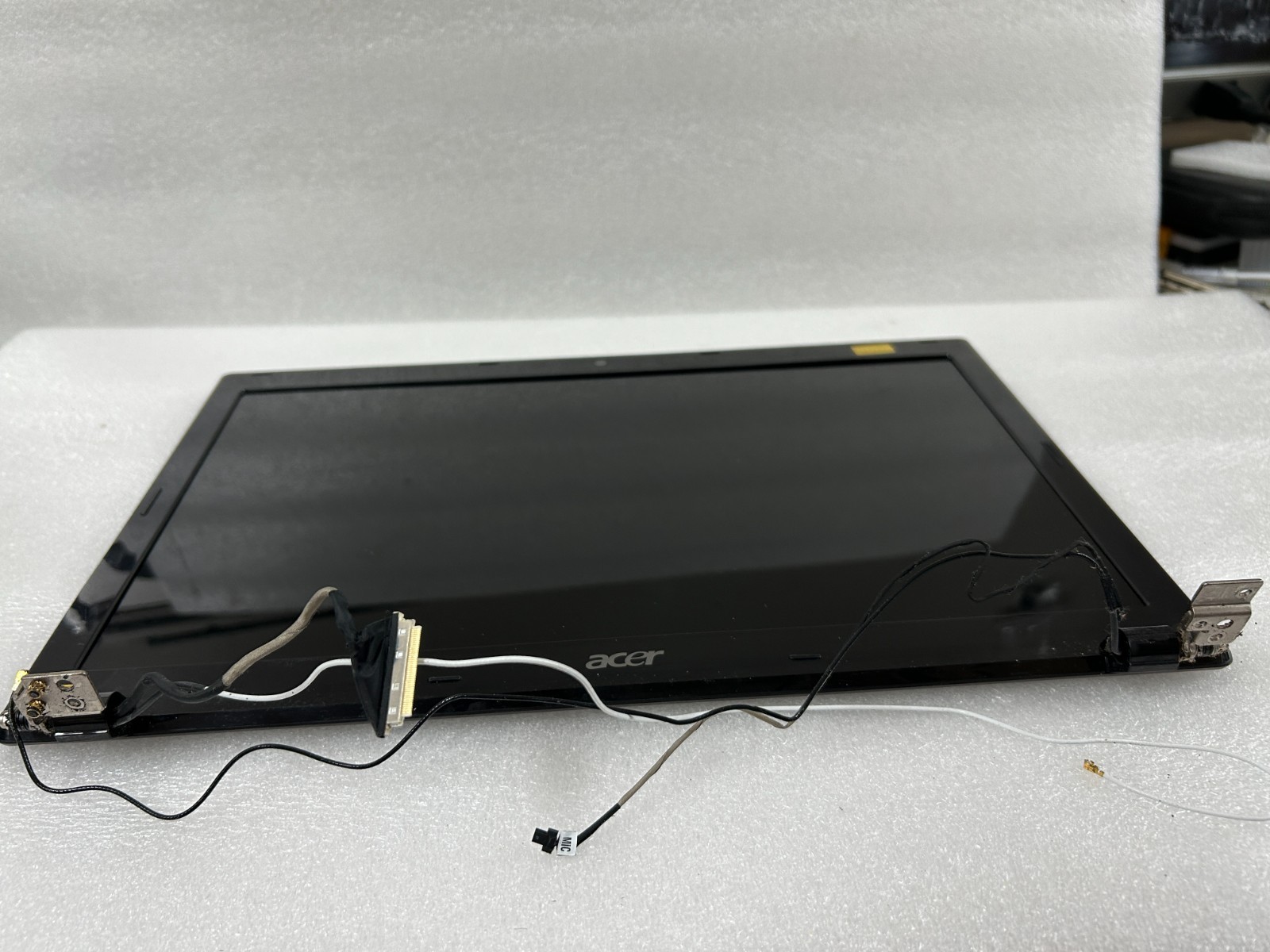 Genuine used Acer Aspire 5552-5498 Laptop Complete SCREEN ASSEMBLY Tested