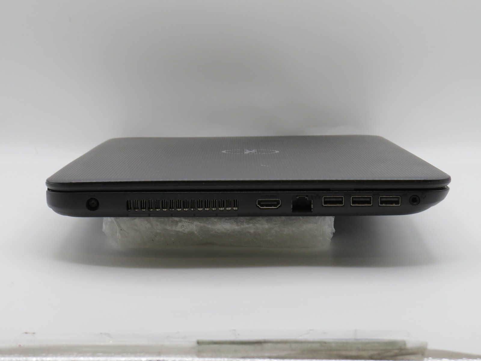 Dell Inspiron 15 i5-4200U @ 1.6GHz 6GB DDR3 256GB 2.5″ SATA SSD 15″ No OS/Batt