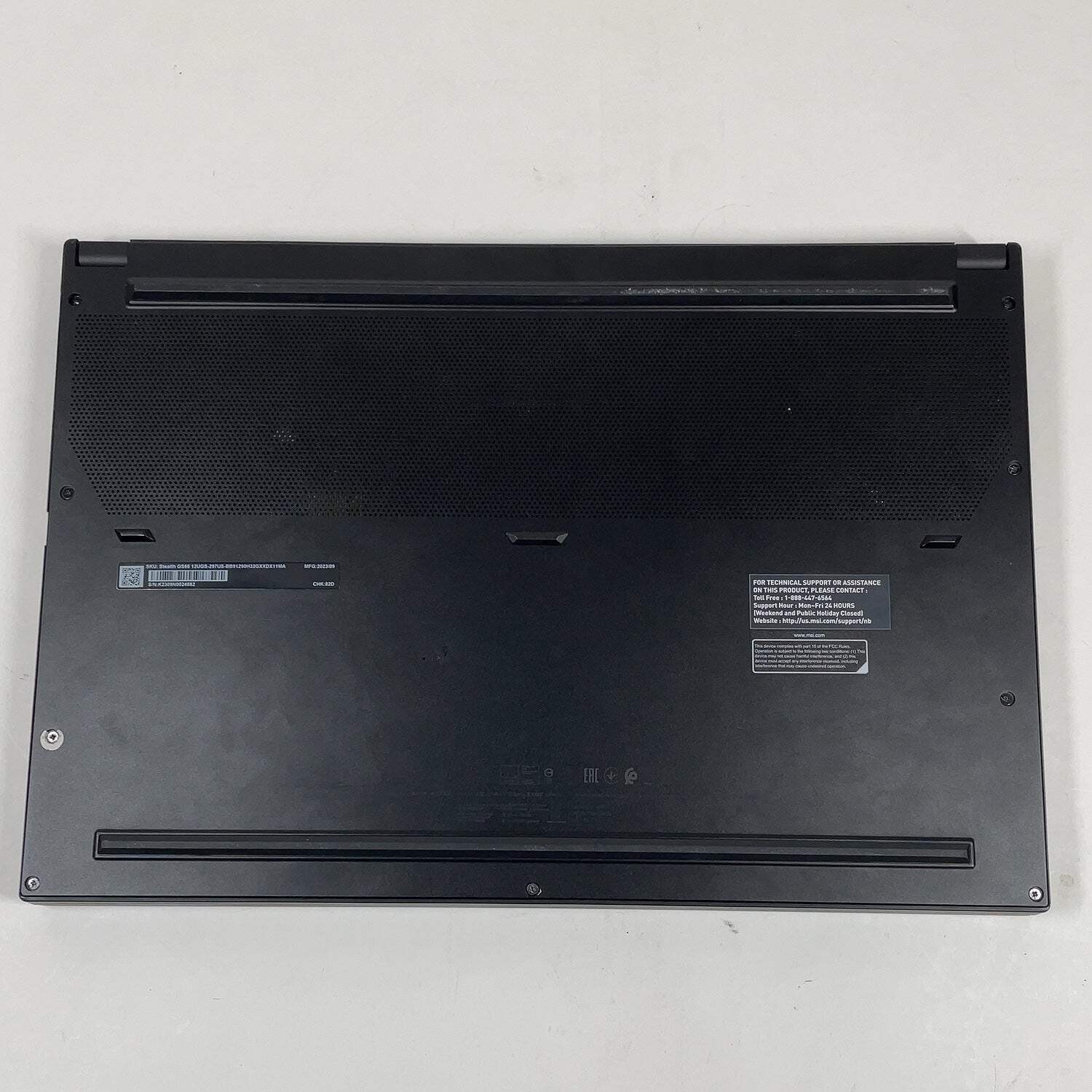 Broken MSI Stealth GS66 12UGS 15.6″ i9-12900H 2.9GHz 32GB 3TB SSD RTX 3070