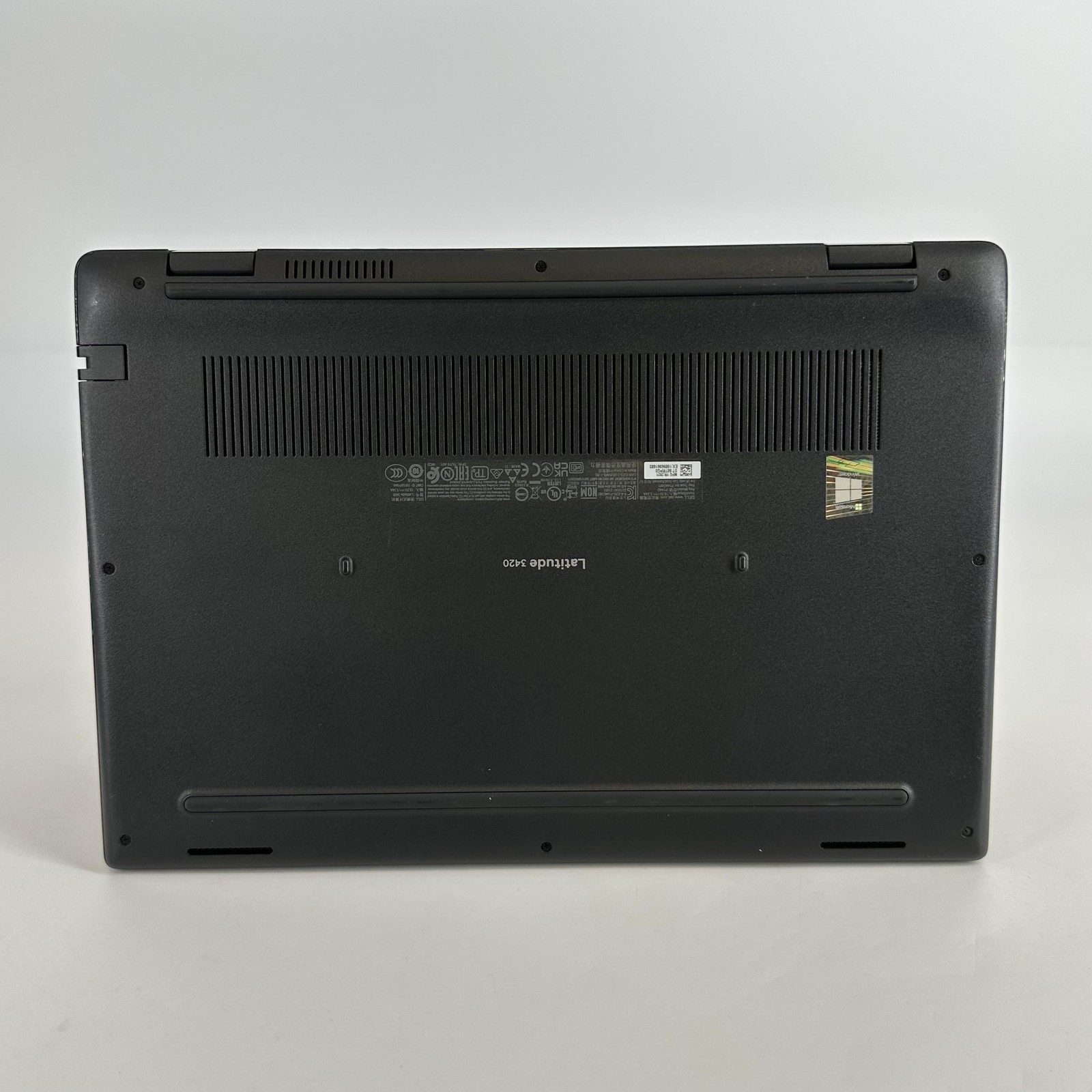 Dell Latitude 3420 14 Black FHD i7-1165G7 2.80GHz 16GB 512GB SSD WHITE SPOTS