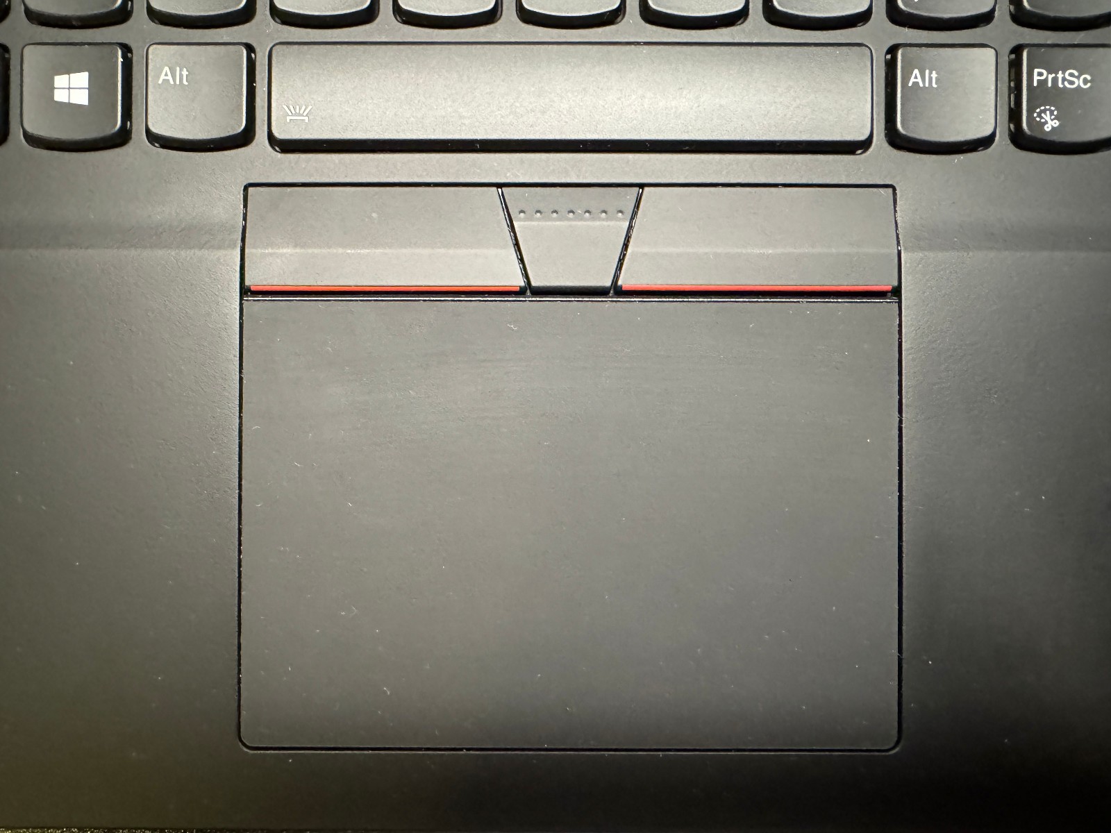Lenovo ThinkPad P1 15.6” 4K Touch Xeon E-2176M 32GB ECC 512GB SSD NVIDIA P2000