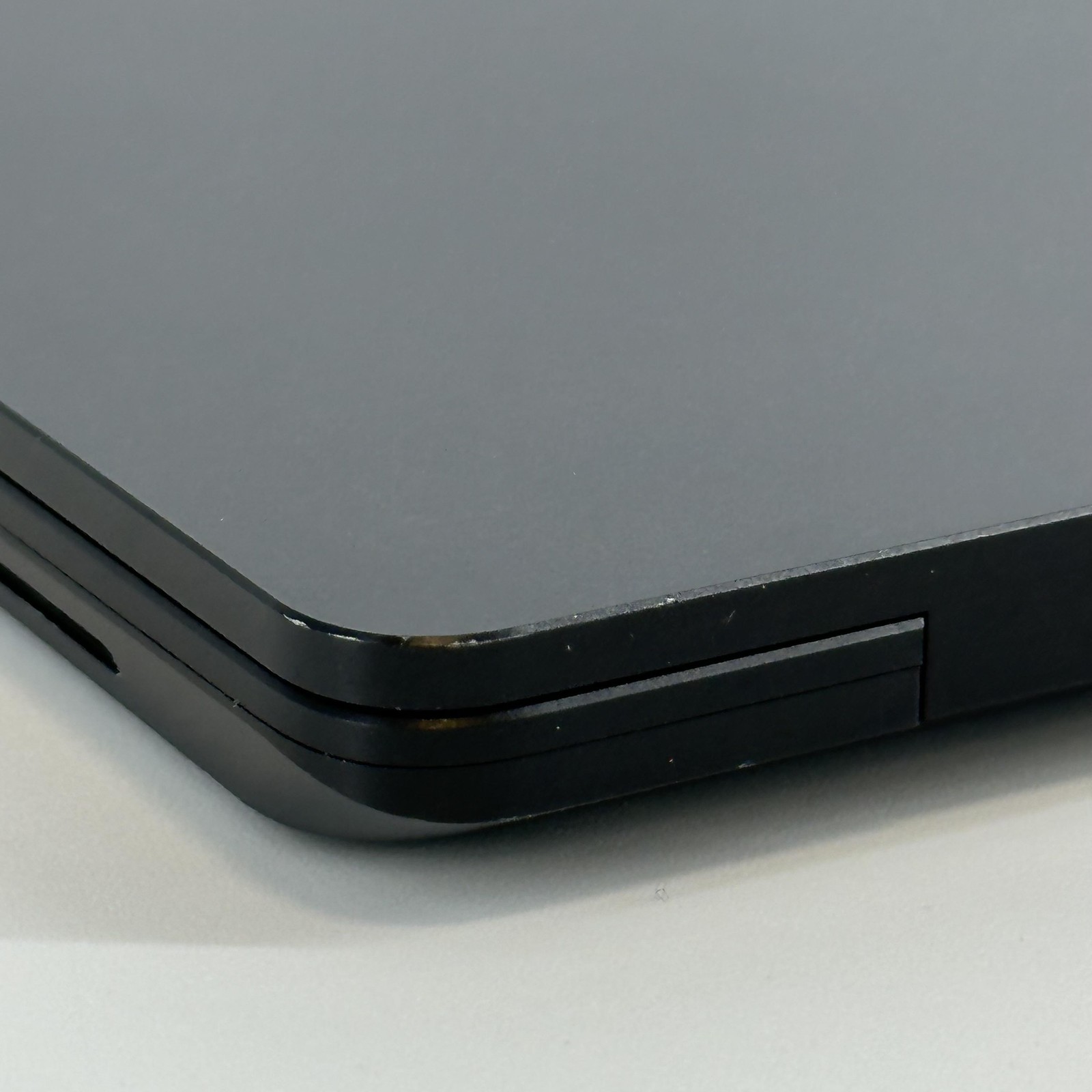 Microsoft Surface Laptop 4 13.5 Black 2K TOUCH i7-1185G7 3.00GHz 16GB 256GB SSD