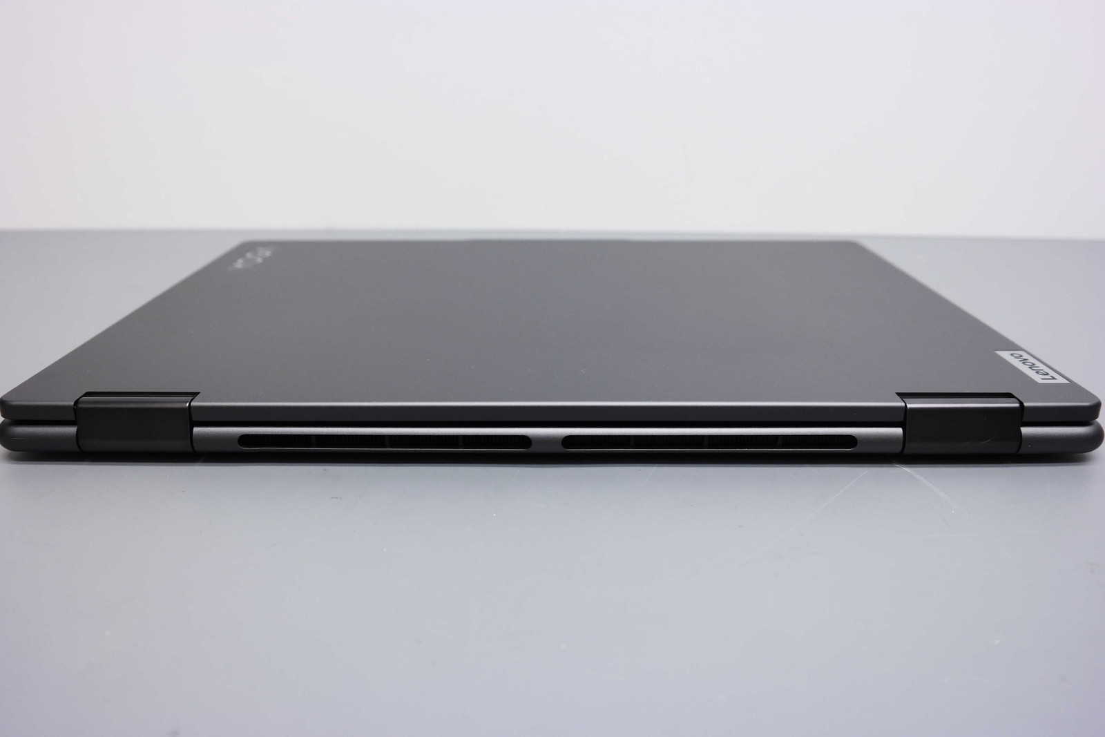 Lenovo Yoga 7i 16IML9 16″ Intel Core Ultra 7 155U 16GB RAM 1TB SSD