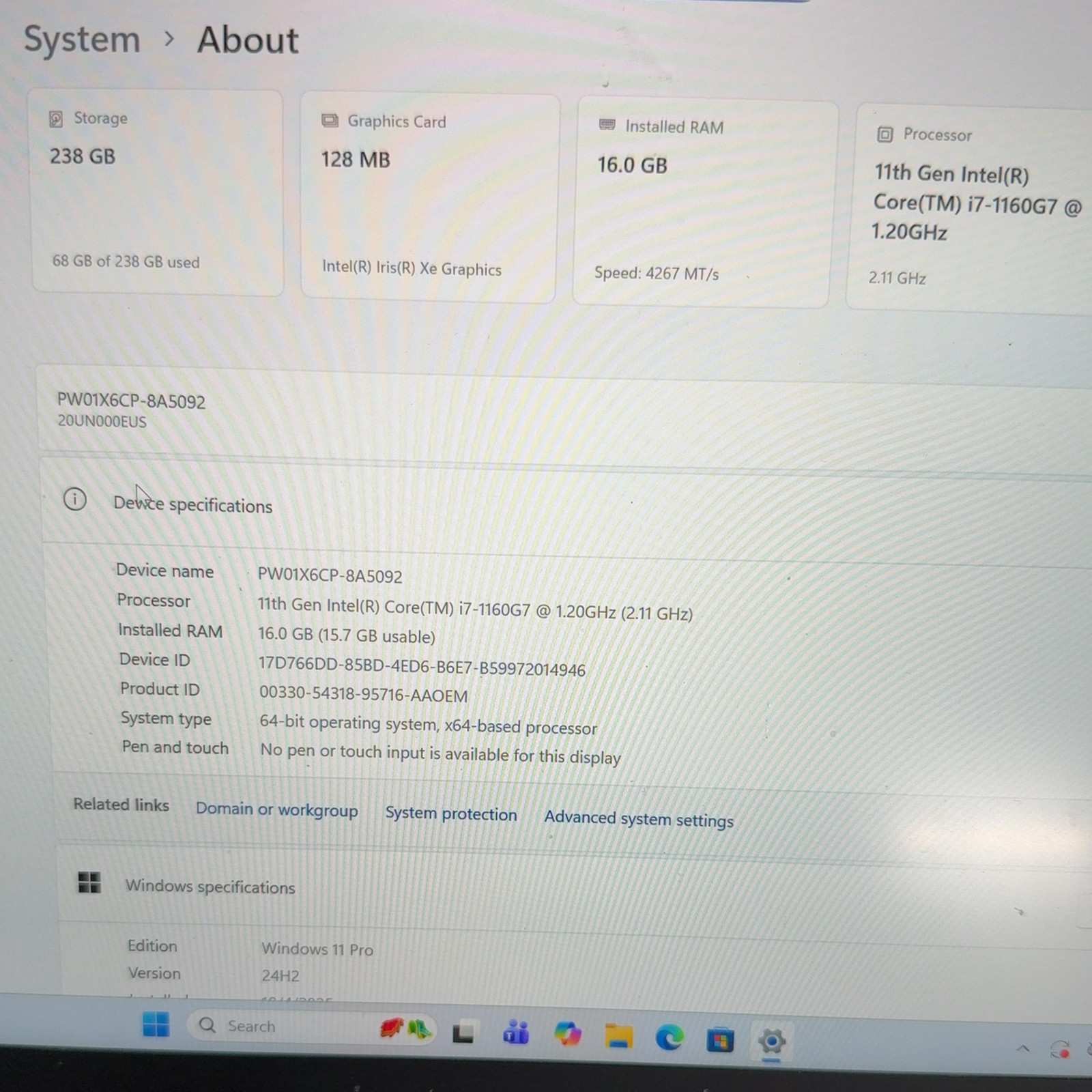 Lenovo ThinkPad X1 Carbon Gen 9 i7-1160G7 16GB RAM 256GB SSD Win 11 Pro
