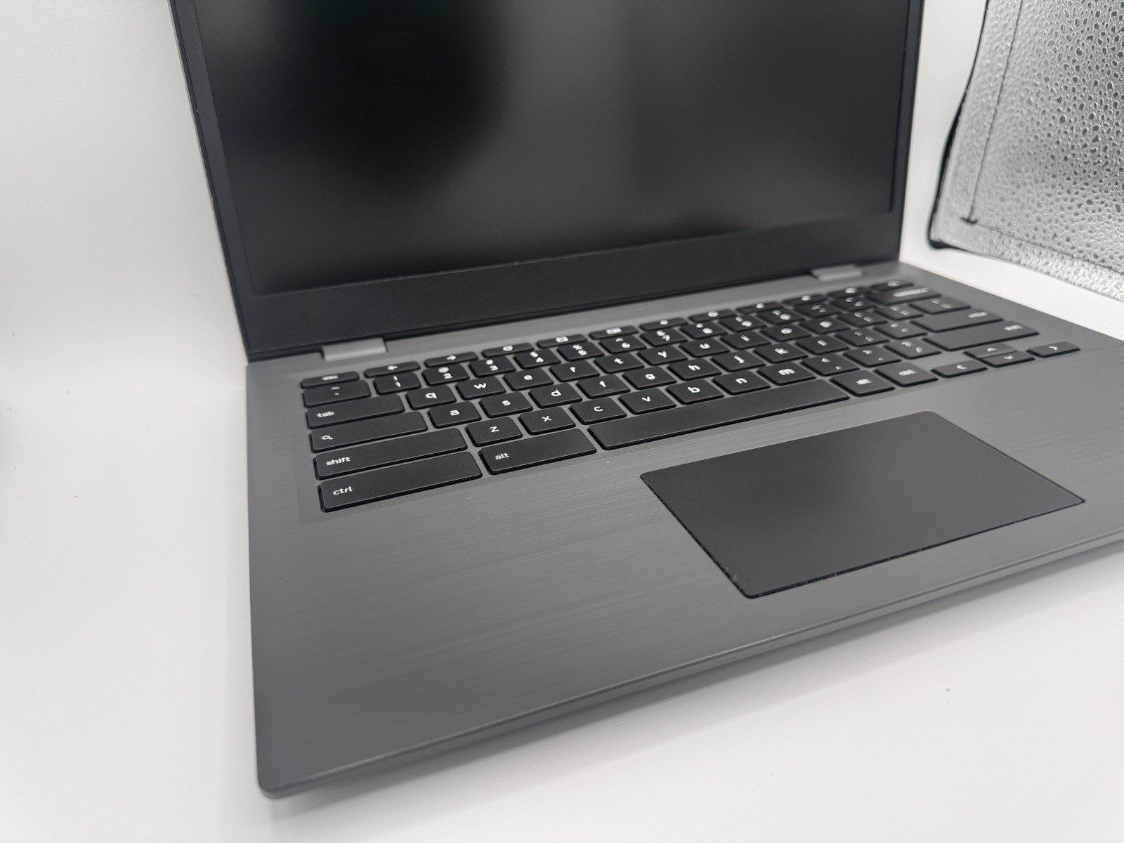 Lenovo 14e Chromebook 14” Laptop WiFi Webcam With Charger – Good Condition