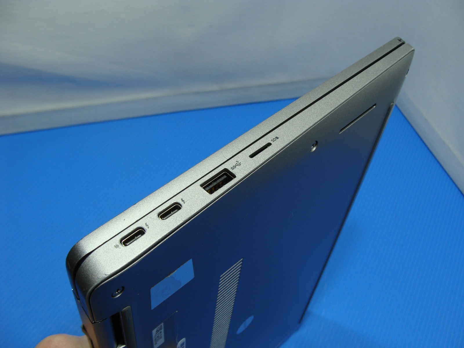 Dell Latitude 5330 13.3″FHD TOUCH i7-1265U 1.8GHz 32GB 512GB SSD Win11Pro +PA