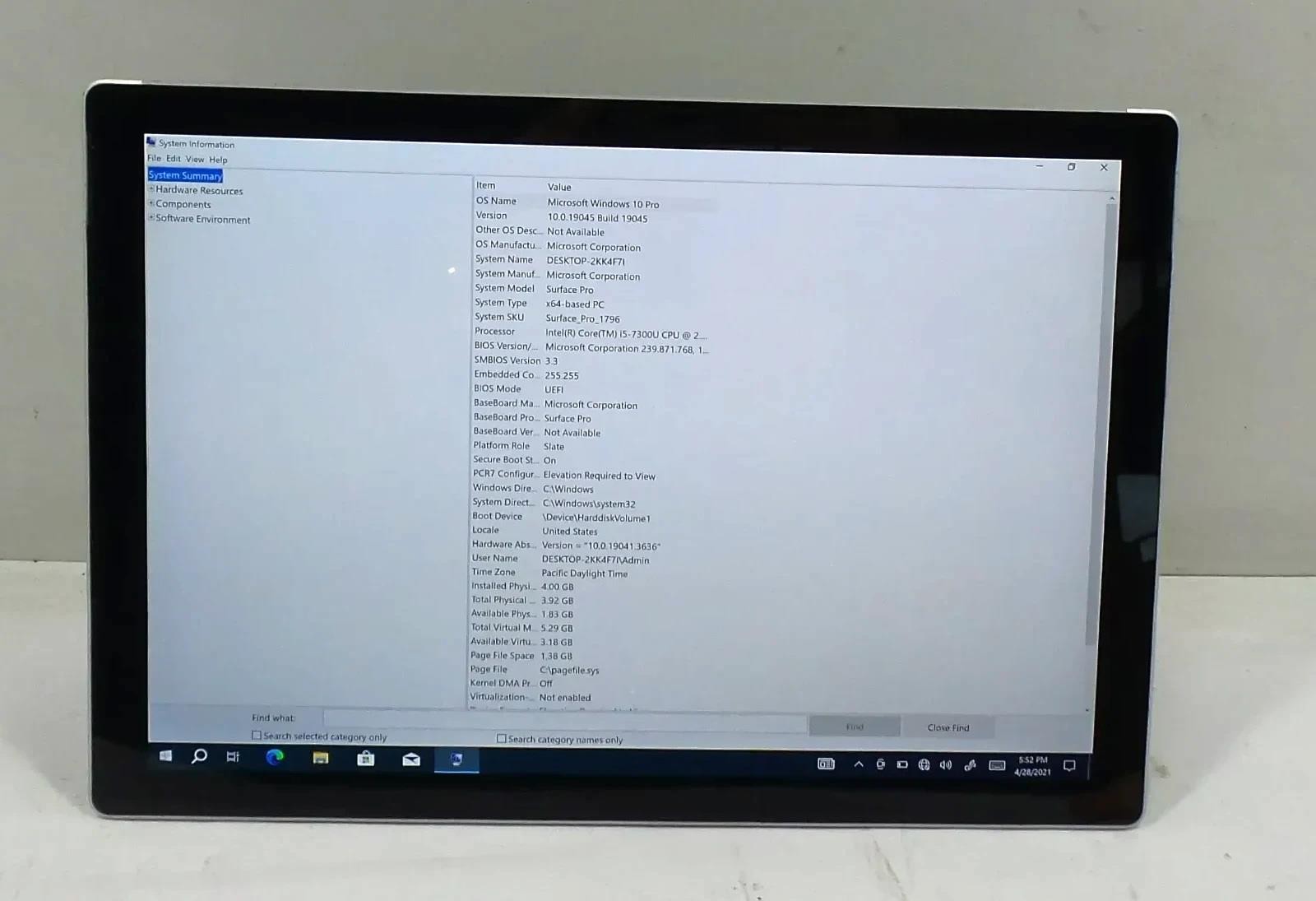 Microsoft Surface Pro 5 1796 Core i5-7300U 2.50GHz 4GB 128GB Win 10 Pro