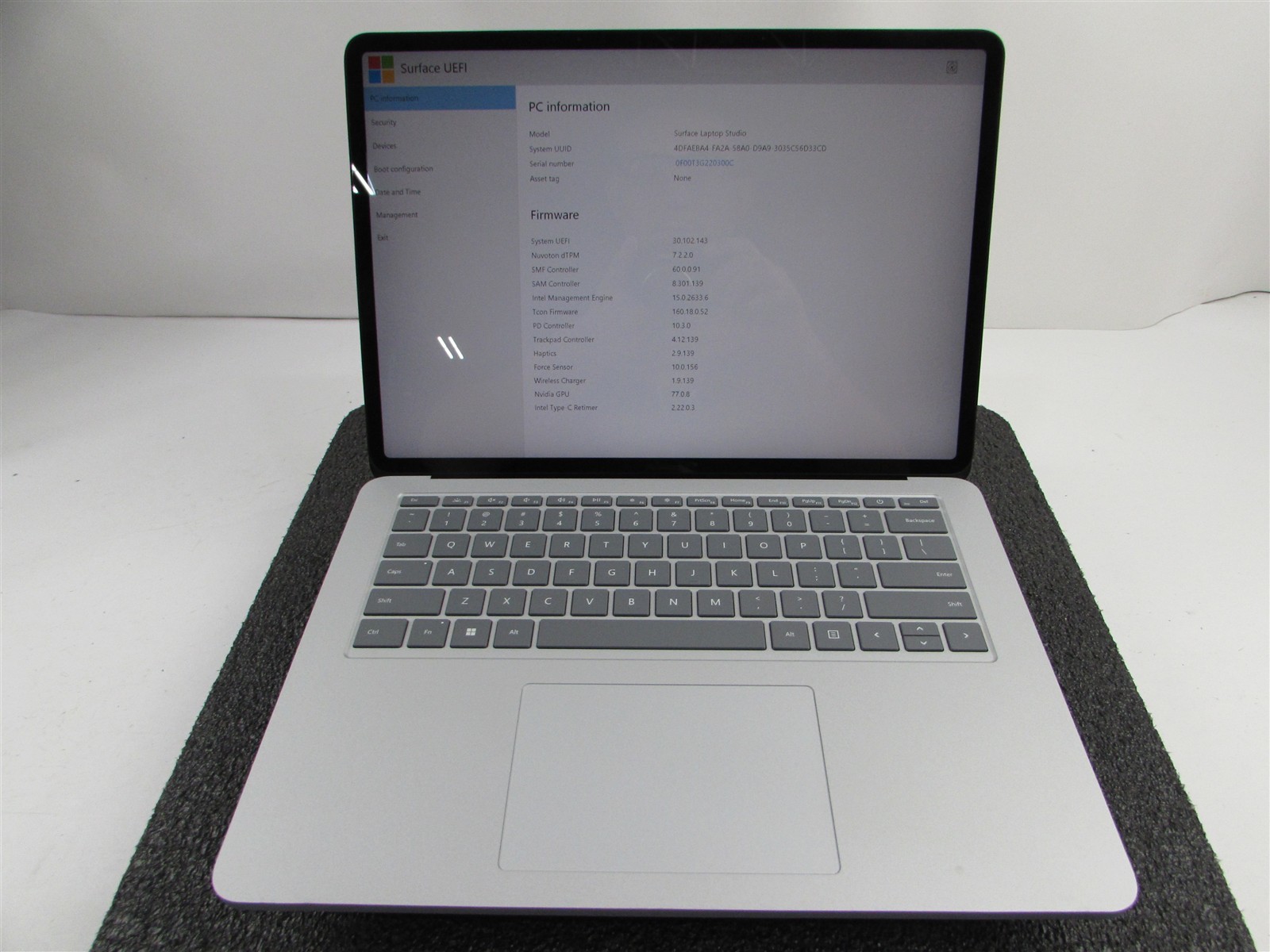 Microsoft Surface Laptop Studio 1964 i7-11370H 1TB SSD 32GB RTX A2000 *No A/C*