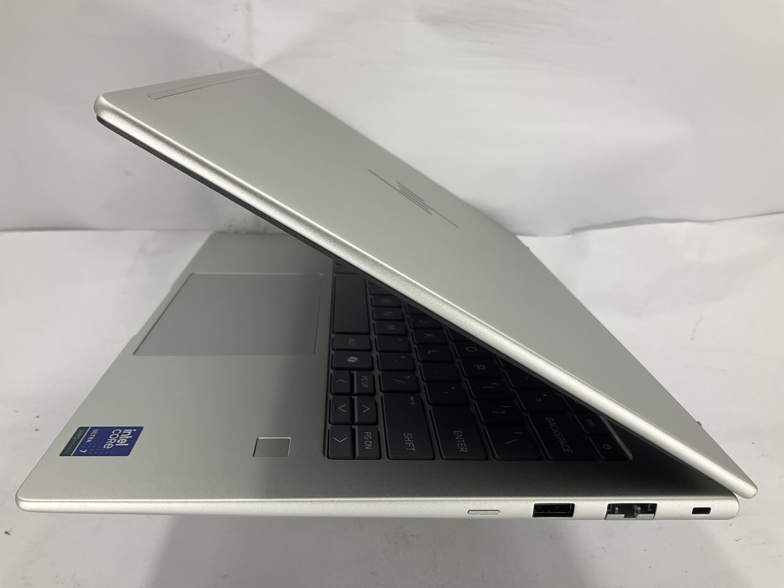 HP EliteBook 6 G1i 14″ Touch Core Ultra 7 265U 256GB 32GB A Win 11 Pro