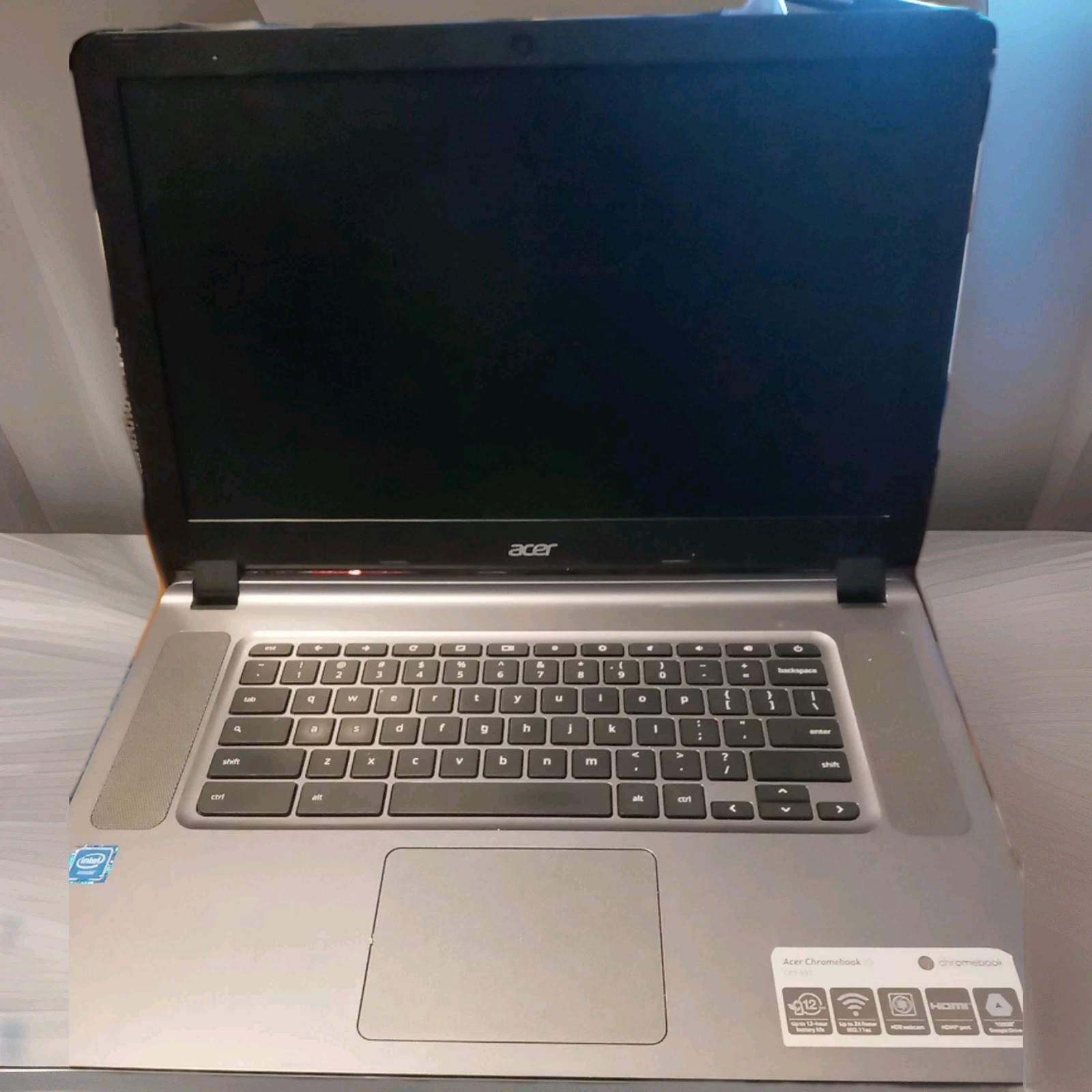 Acer Chromebook 15 – 15.6inch ,32GB SDD) Laptop no charger untested