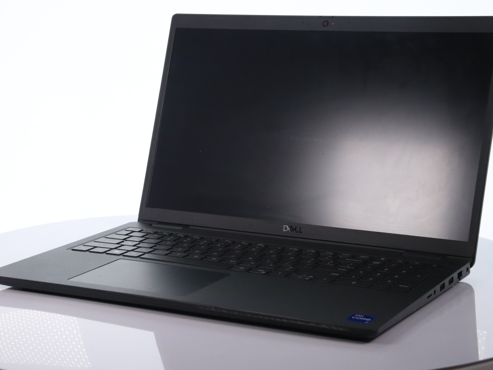 Dell Latitude 3520 Core i7-1165G7 8GB RAM 256GB SSD Win11Pro