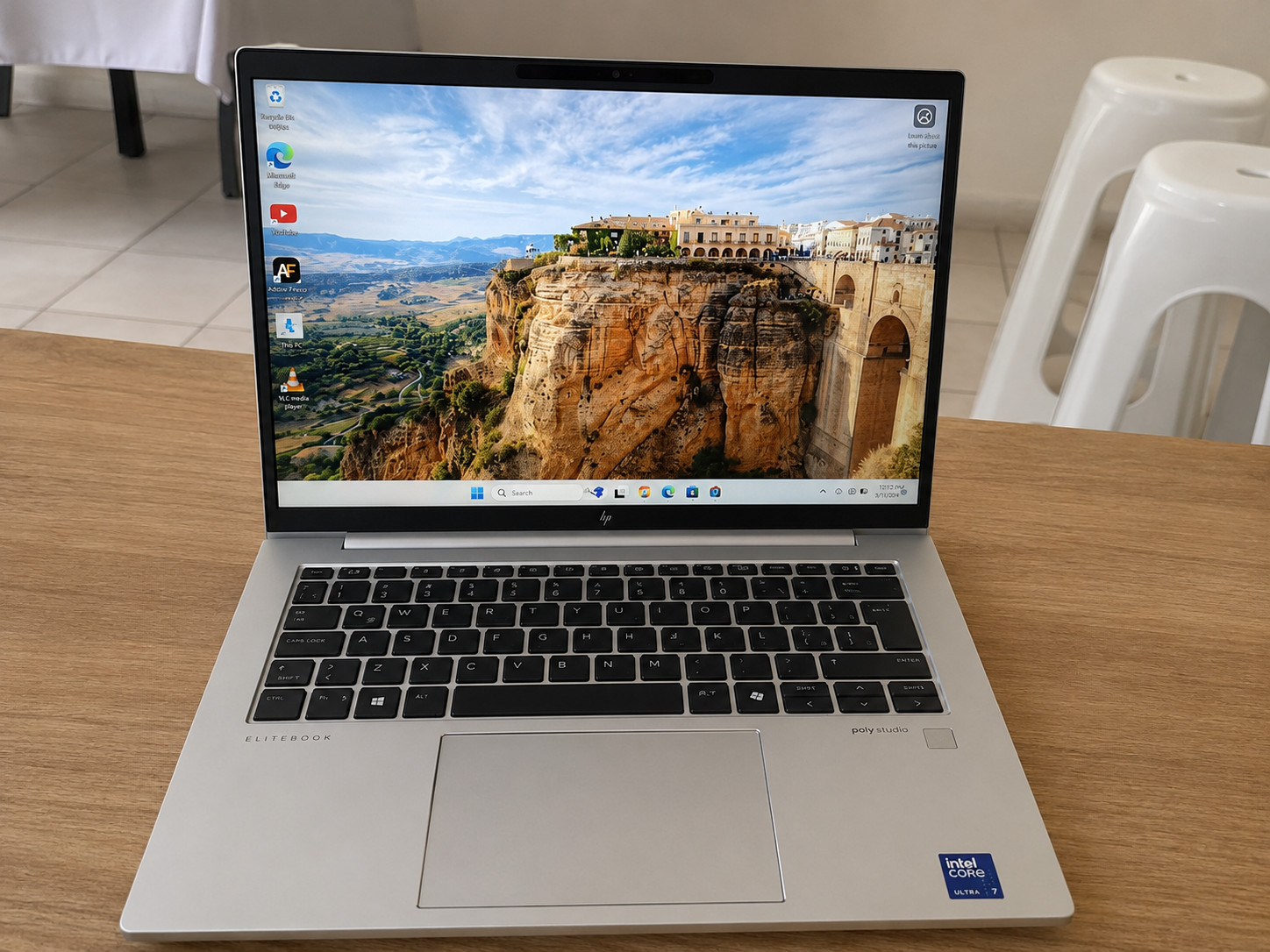 HP EliteBook 840 G11 | Intel Core Ultra 7 | 16GB RAM | 512GB