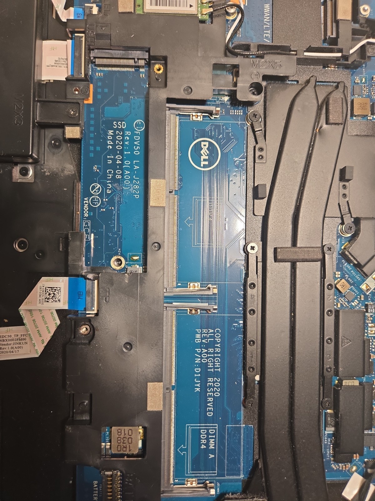 Dell 15,6″/ i5-10400H/ Camera/../ NO SSD, NO RAM, NO BATTERY, NO AC/ TESTED#16