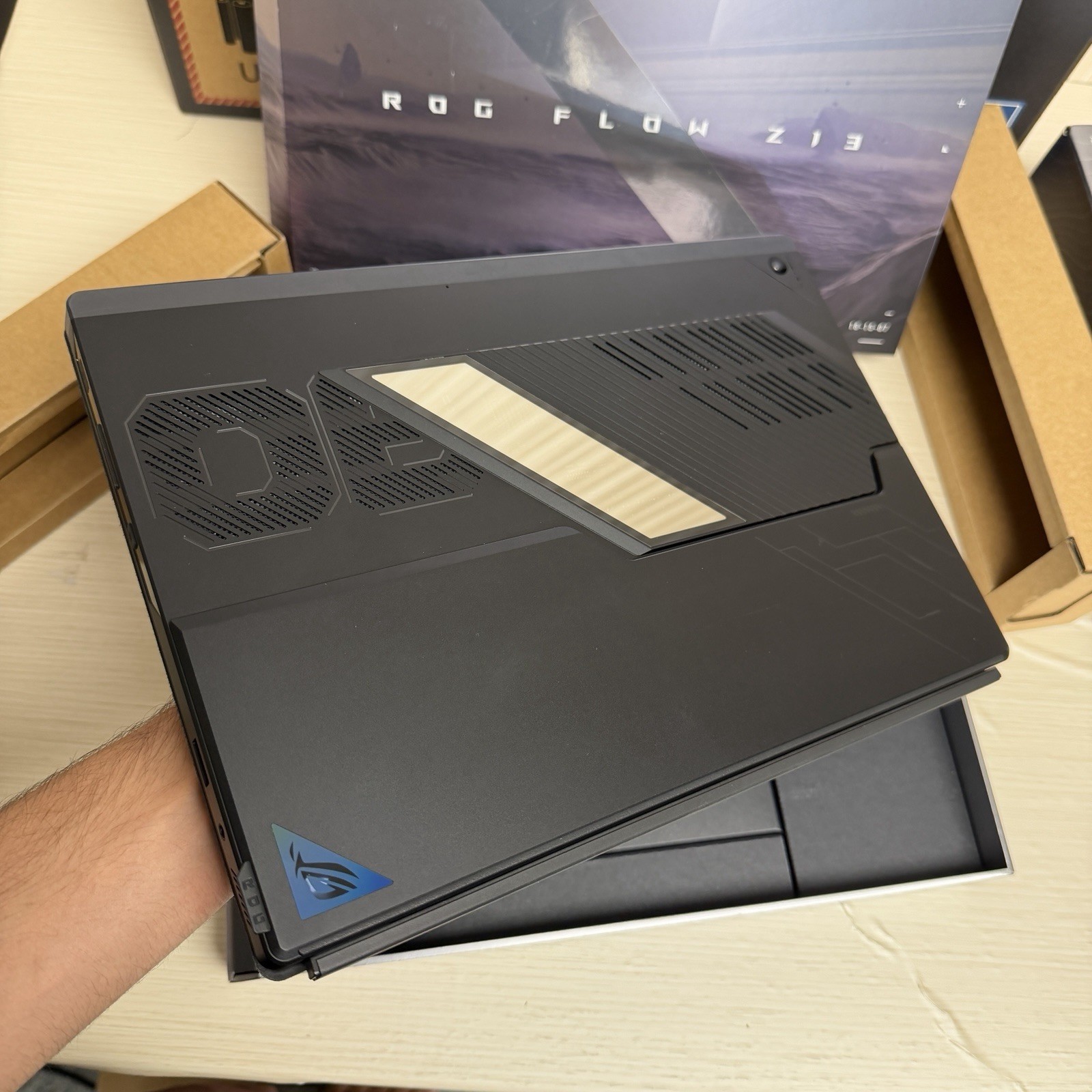 ASUS ROG Flow Z13 TOUCH 13 inch GZ302EA-XS99 128GB RAM 1TB SSD RYZEN AI MAX+ 395