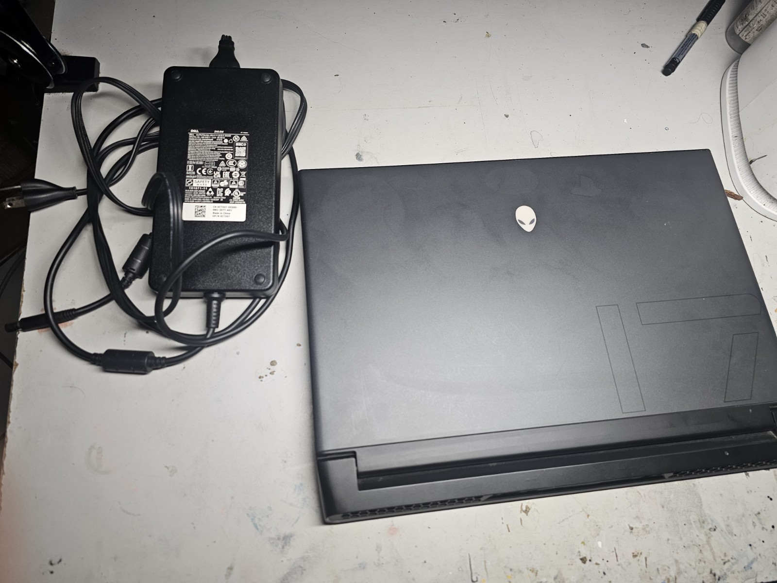 Alienware M17 R3 Laptop 17.3″ i7-10750H RTX 2070 16G Ram 970 EVO PLUS 2TB SSD