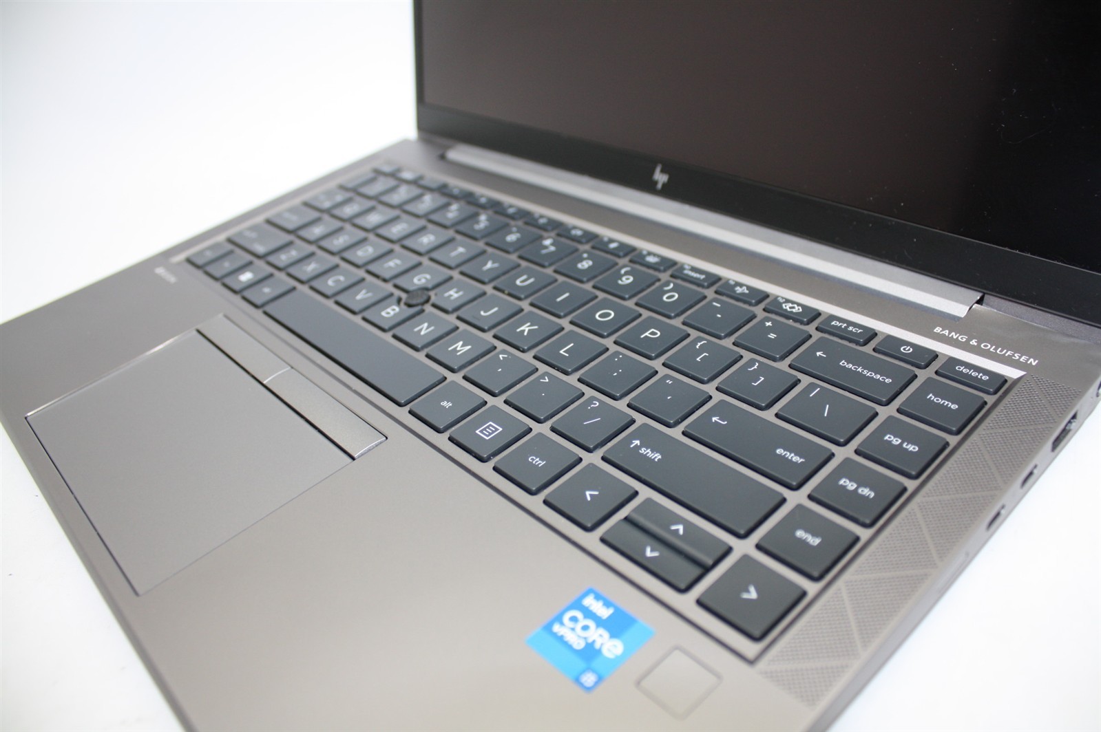 14″HP ZBook Firefly G8 Laptop i5-1145G7 2.60GHz RAM 16GB NVMe 256GB/Charger inc