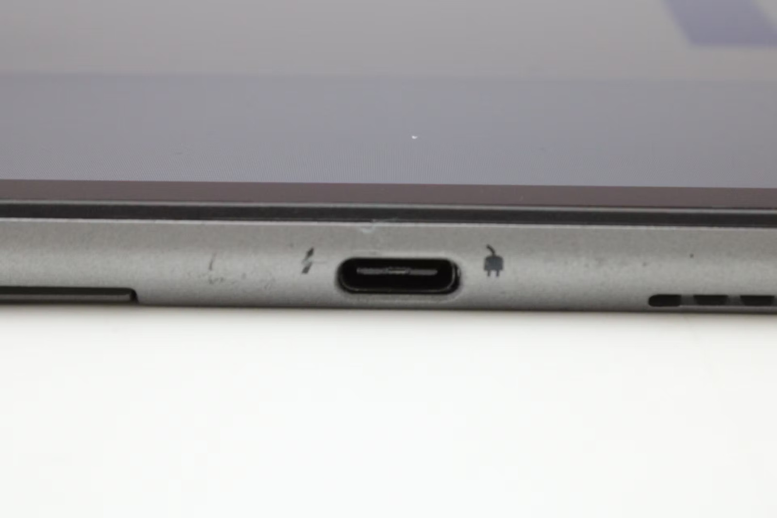 Dell Latitude 7320 Detachable 13″ i5-1140G7, 256GB NVMe, 16GB RAM, No Keyboard