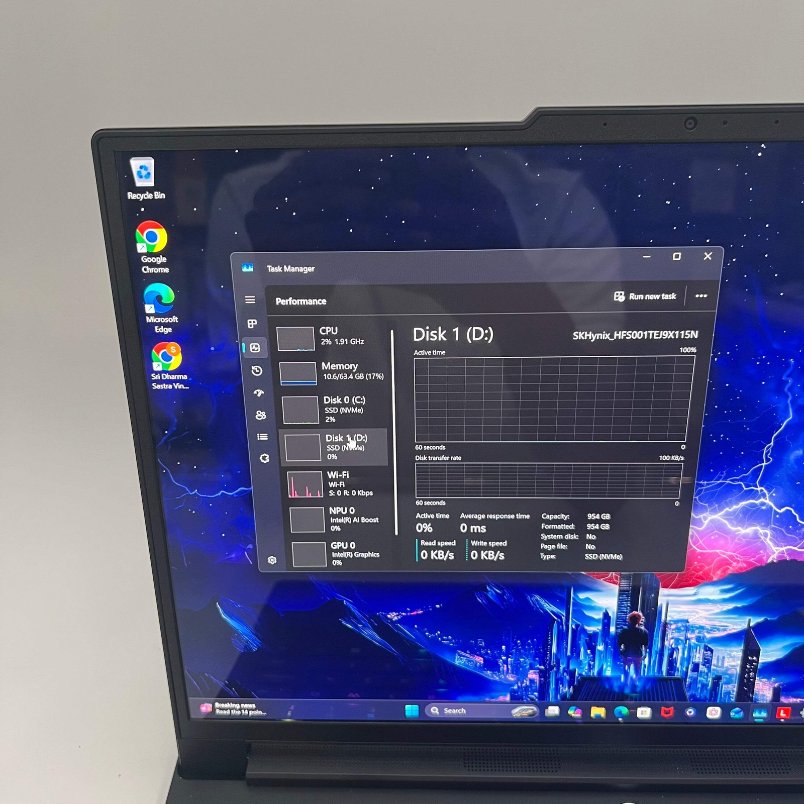 Lenovo Legion Pro 7 16IAX10H 16-inch Ultra 9 64GB RAM 2TB RTX 5090 Laptop Black