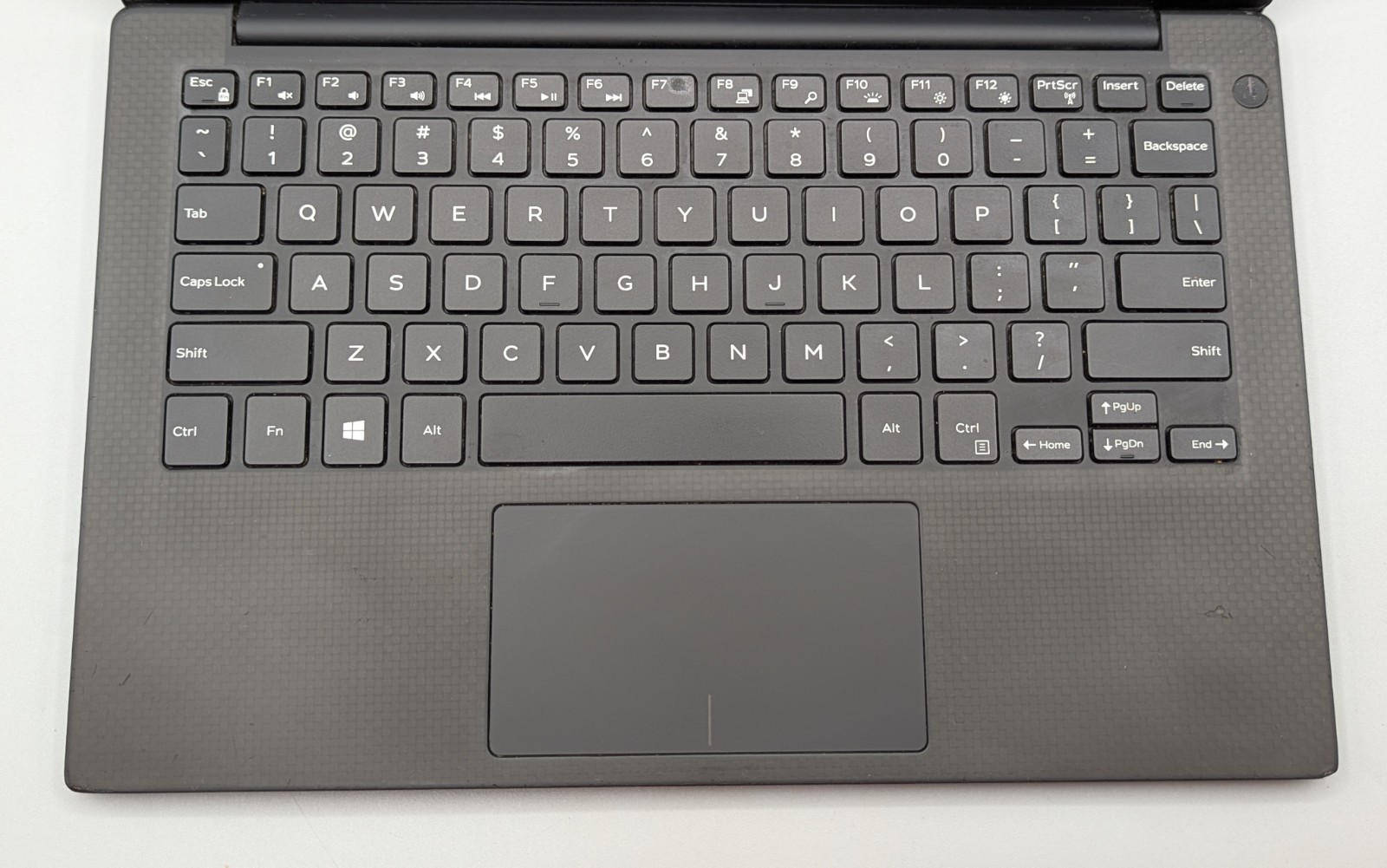 Dell laptop XPS P54G 4GBRam 128GB SSD Gray & Black