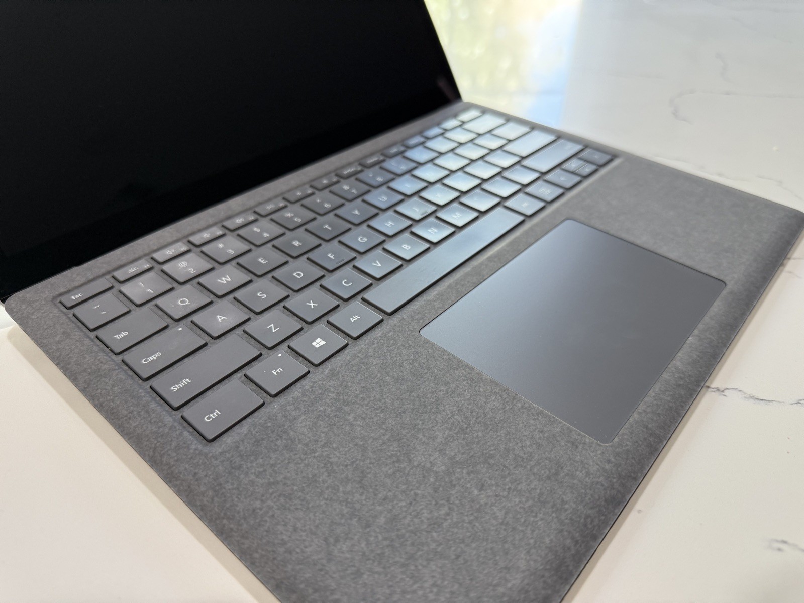 Microsoft Surface Laptop 3 1867 13.5″ Intel i5 10th Gen | 256GB SSD, 8GB RAM