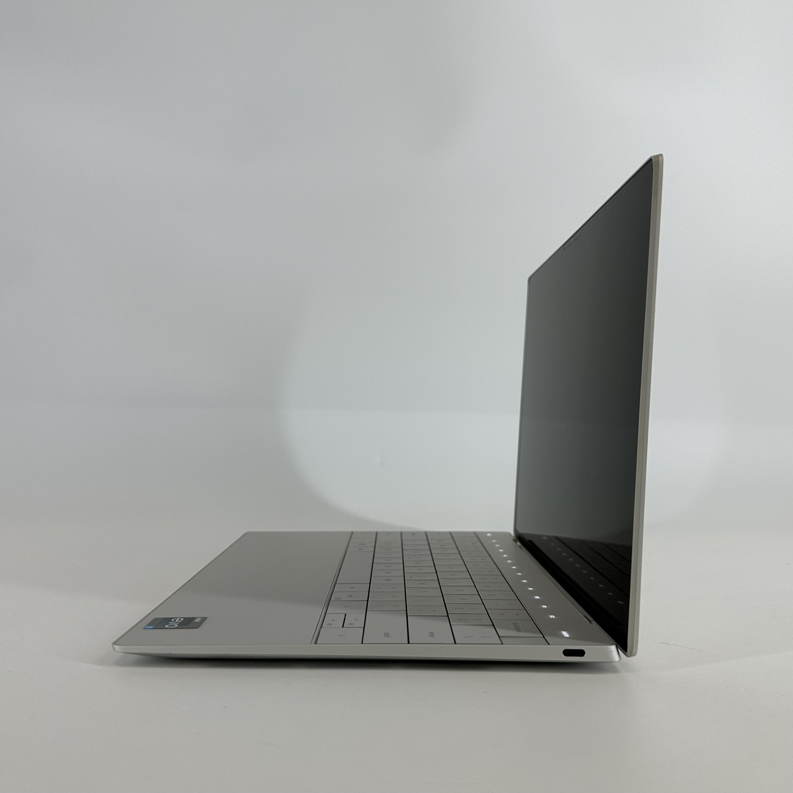 Dell XPS 13 Plus 9320 2022 Gray FHD+ 2.2 GHz i7-1360P 16GB 512GB SSD Good