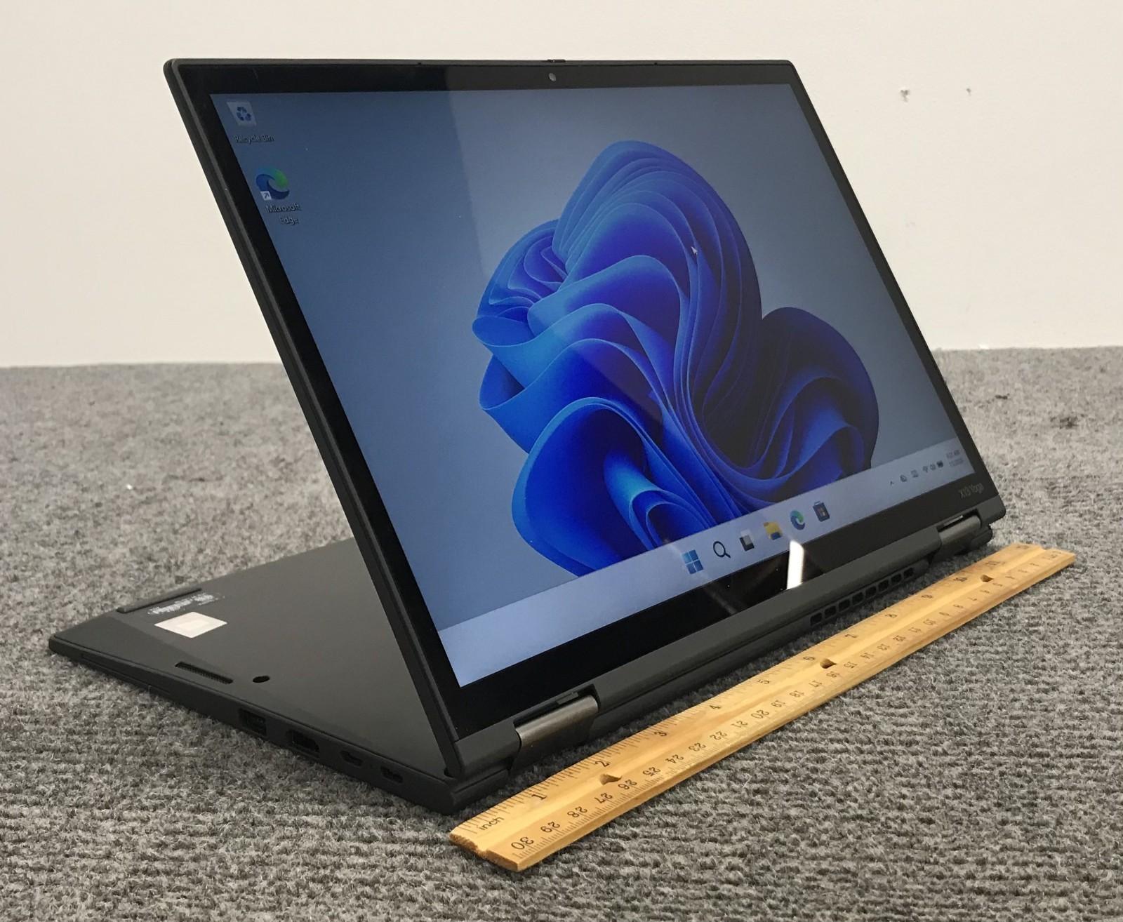 Lenovo ThinkPad X13 Yoga Gen 2 13.3″ 2-in-1 Laptop i7-1185G7 16GB RAM 512GB NVMe