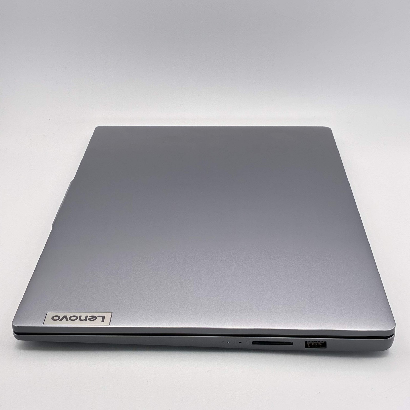 Lenovo IdeaPad Slim 3 15IAN8 4GB 4096MB Laptop Gray