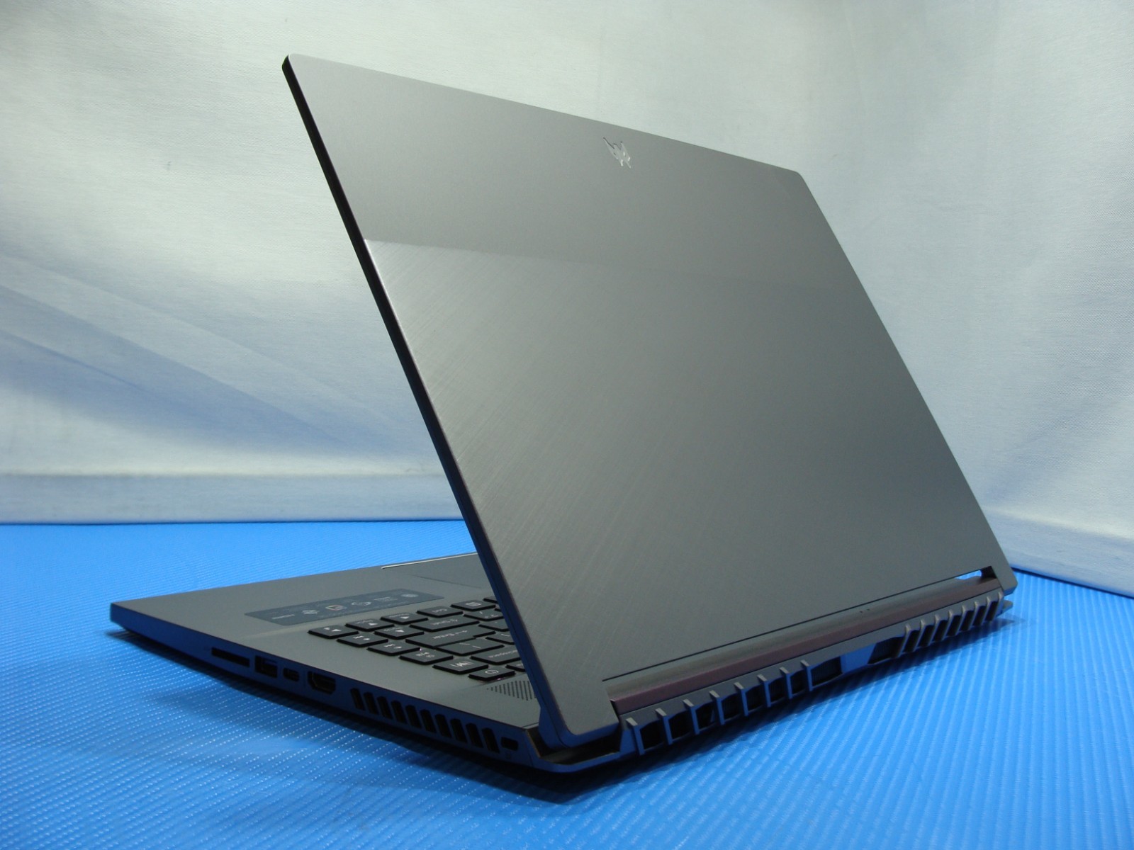 ACER Predator Triton 500 SE PT516-51s 16″QHD 165hz i7-11800H 16GB 512GB RTX3060