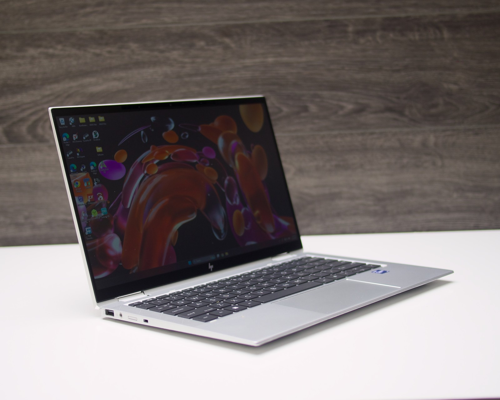 HP EliteBook x360 1030 G8 Touch | i7 – 1185G7 | 512 GB NVME | 16GB RAM | LTE
