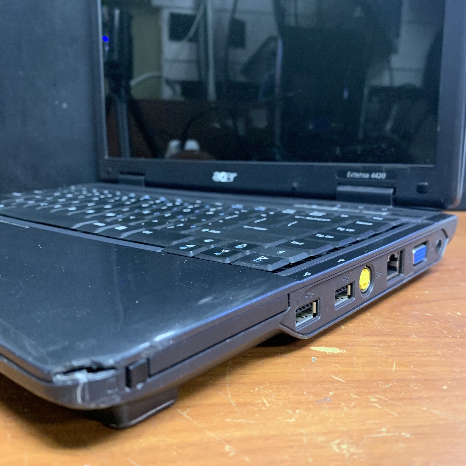 Acer Extensa 4420-5239 14.1″ Notebook (AMD Athlon 64 X2 1.9GHz) Parts/Repair