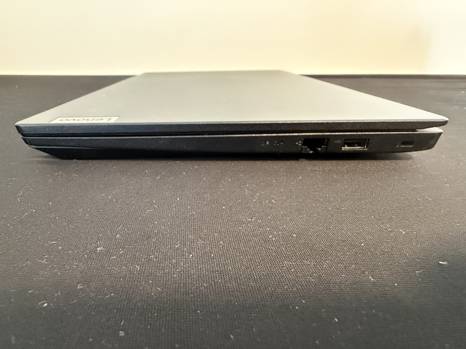 Lenovo V14 G2 14” i5-1135G7 8GB RAM 256GB SSD Win 11