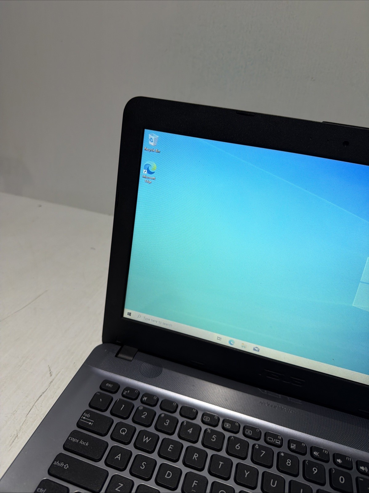 Asus Vivobook Max X441BA 14″ Laptop AMD A6-9225 4gb Ram 500gb HDD Windows 10 H
