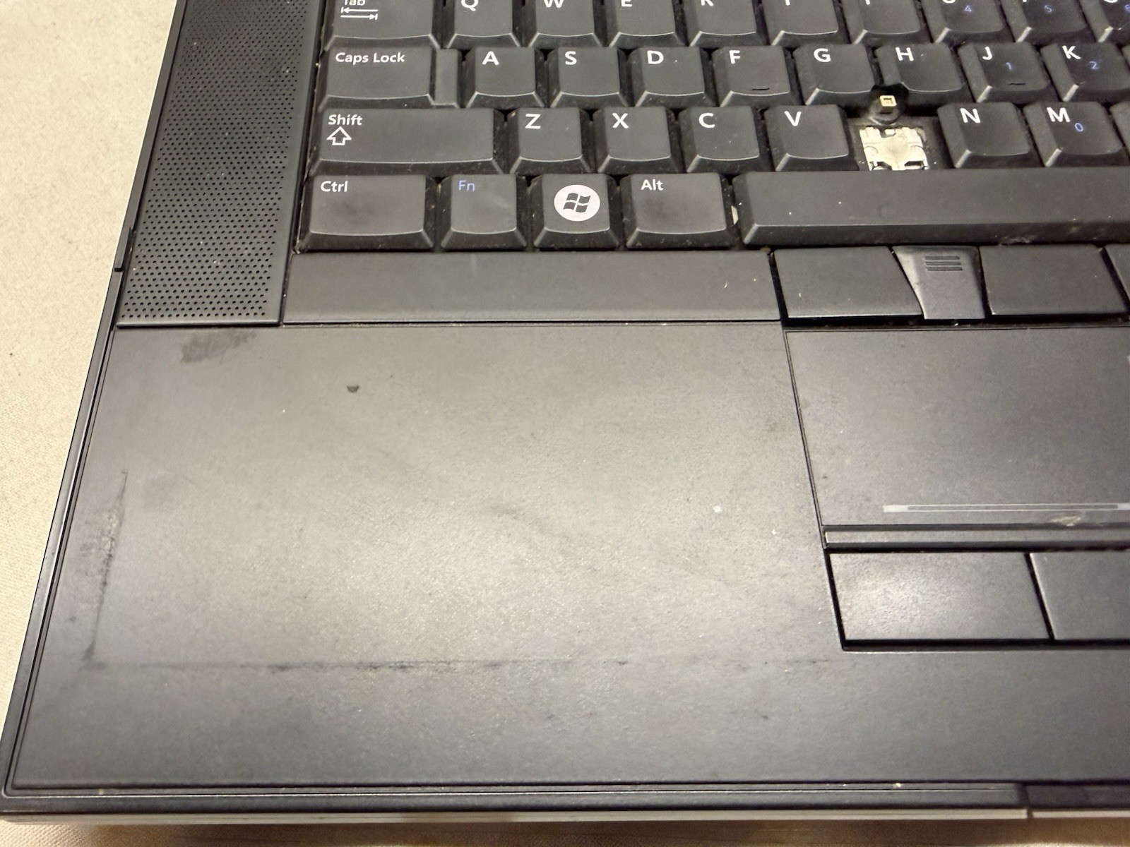 Dell Latitude E6500 Laptop Computer – Powers On ~ For Parts/Repair AS IS