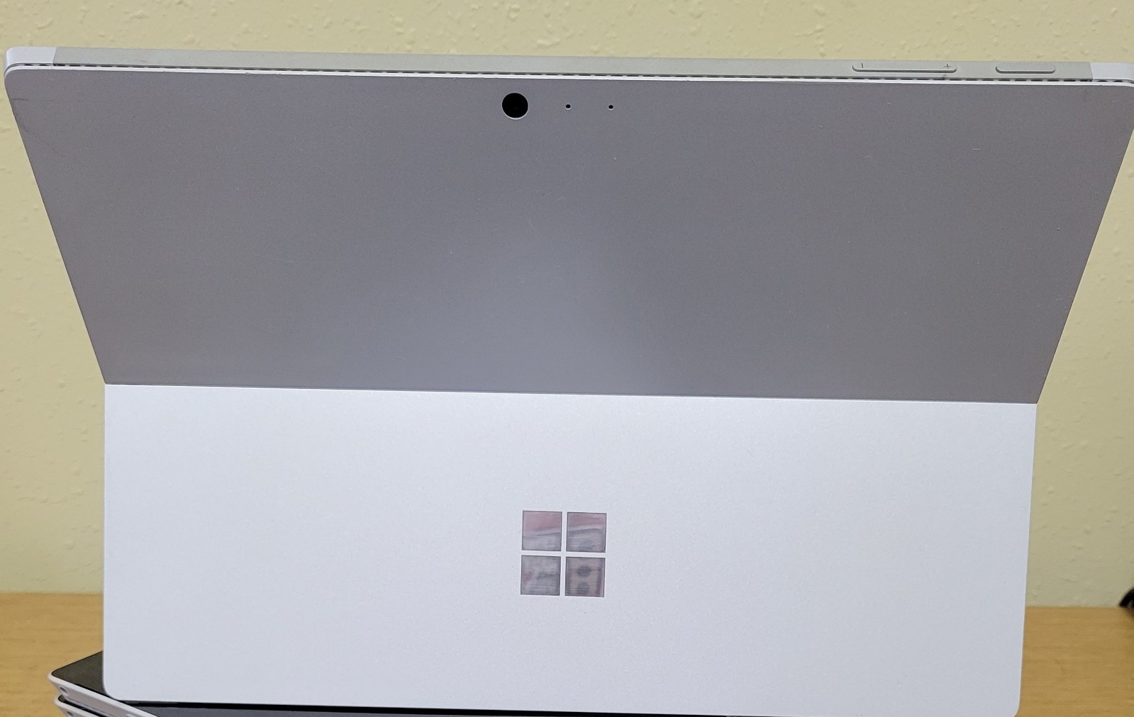 (Lot of 10)Surface Pro 5 i5-7300U 2.60GHz 4/8GB 128/256SSD No OS *READ*