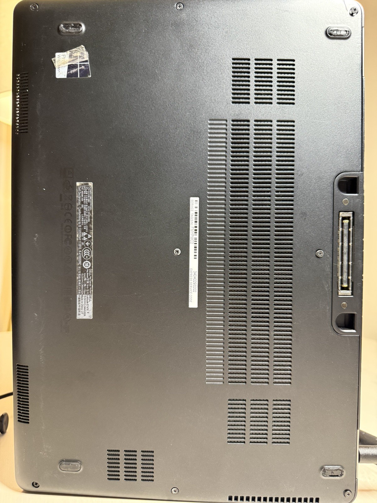 Dell Latitude E7470 Laptop Intel Core i5 6th Gen No HD/OS/AC Adapter