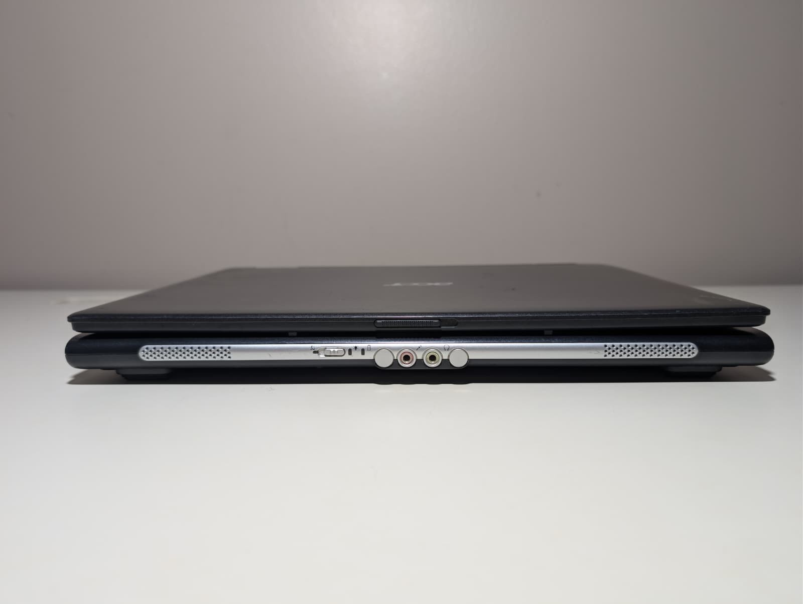 15″ Acer Aspire 5515 | AMD Athlon 2650e 3GB RAM 160GB HD | Win XP Pro 32-Bit DVD