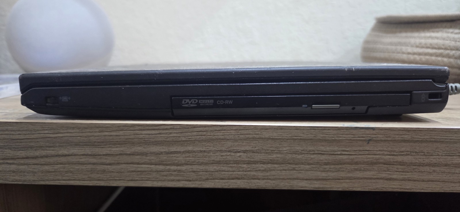 Lenovo ThinkPad T430s – Intel Core i5-3230M | 4GB RAM | 500GB HDD | NVIDIA NVS 5