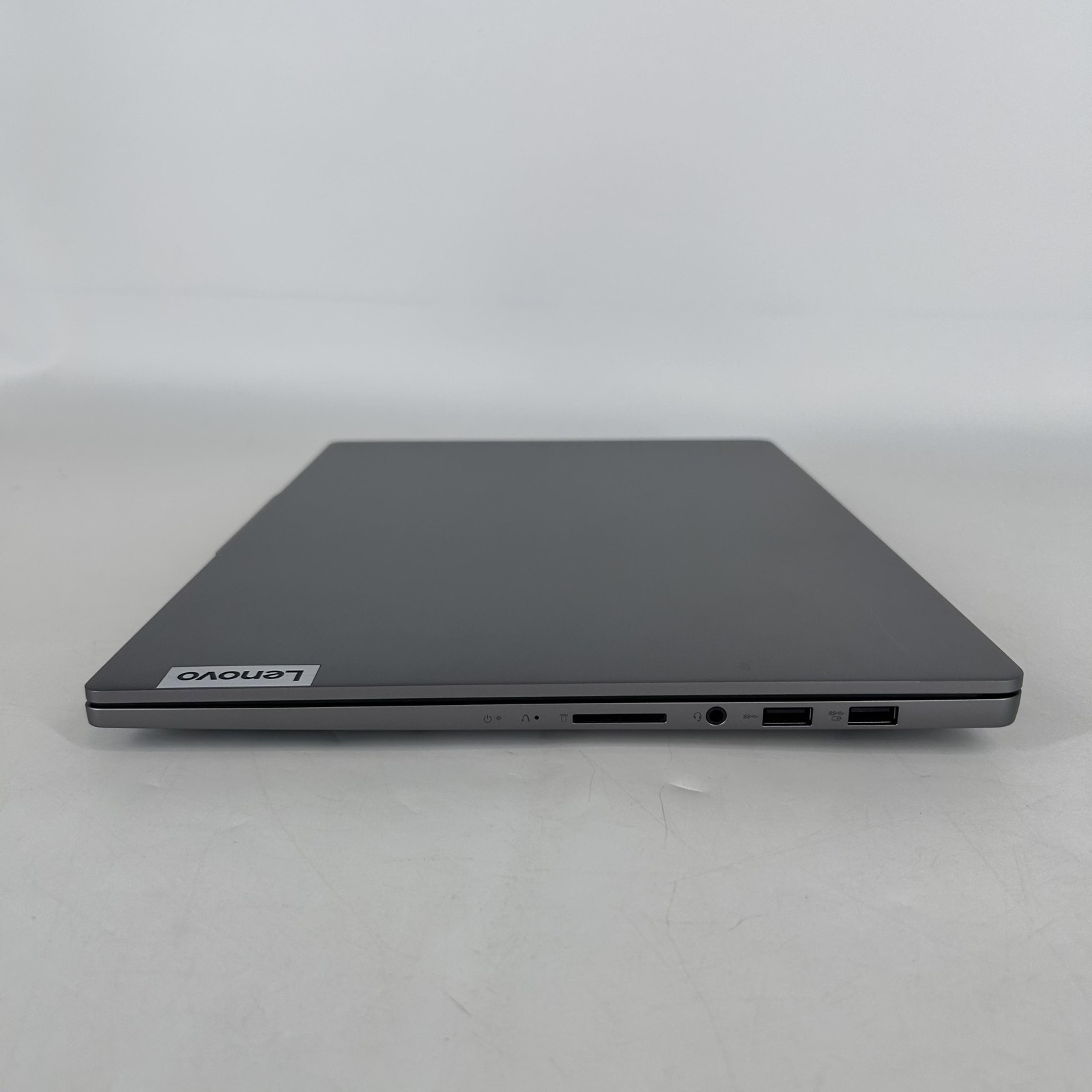 Lenovo IdeaPad Pro 5i 16 2K TOUCH 1.4 GHz Ultra 7 155H 16GB 1TB SSD RTX 3050