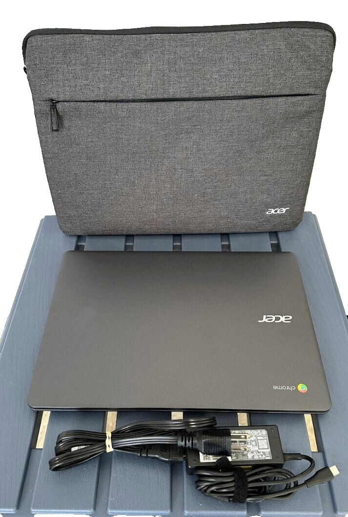 Acer Chromebook 314 Pure Silver 32GB Storage 4GB RAM Chrome OS Laptop 14 Inch